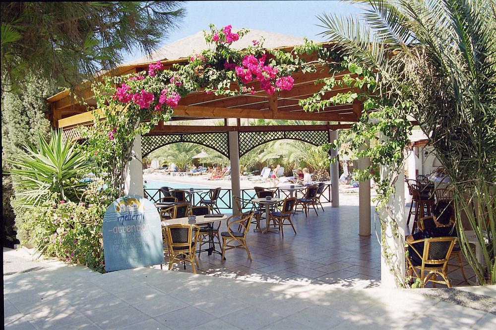 Meltemi Village Hotel Períssa Restaurant bilde